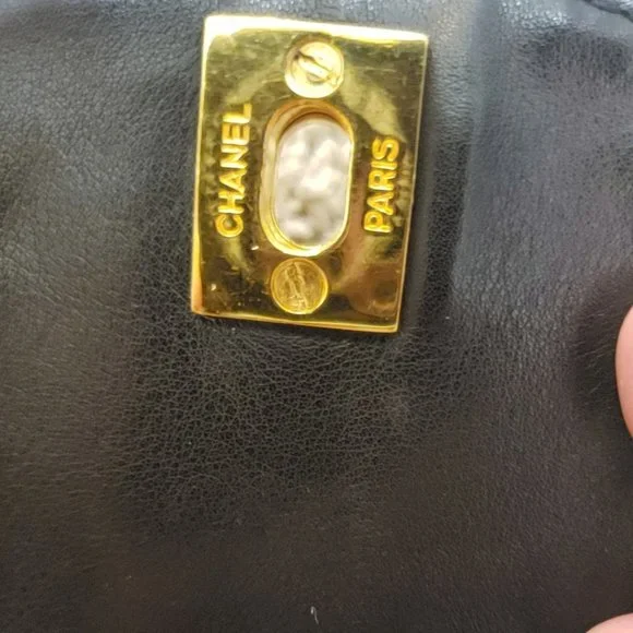 Chanel Phone Holder Crossbody Bag Purse Vintage Patent Leather - Picture 6 of 17